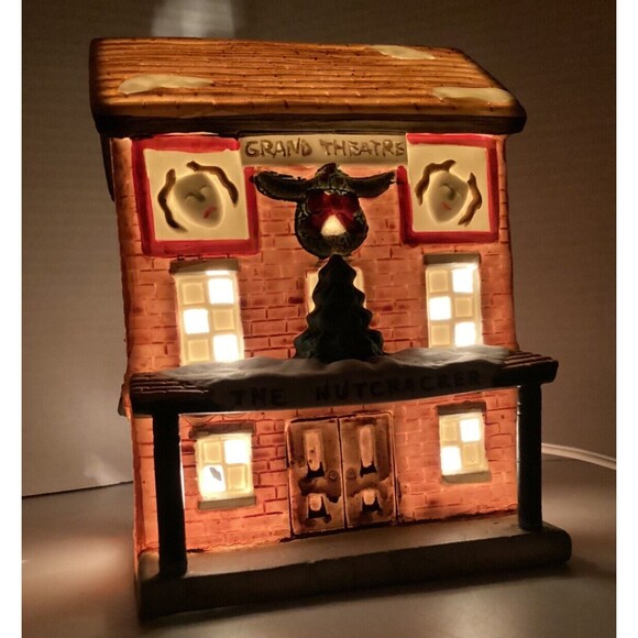 Porcelain Christmas Village Lighted House Grand Theatre Caldor Hand Painted - Picture 7 of 9